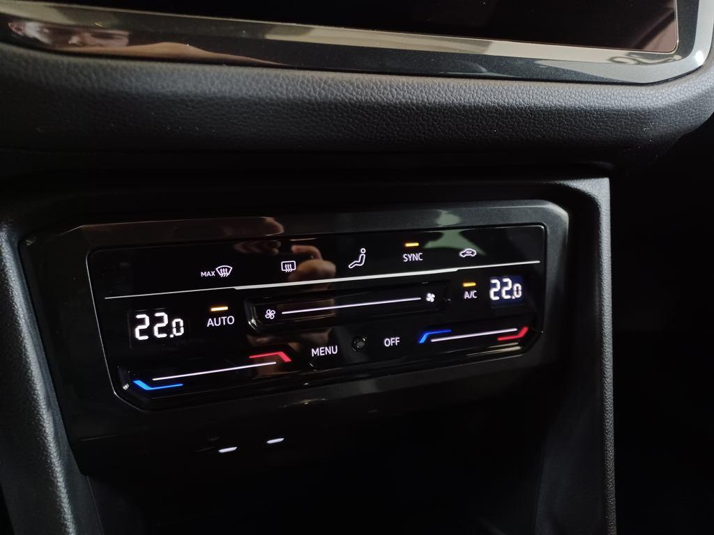 Volkswagen Tiguan R-Line 2.0 TDI 110 kW (150 CV) DSG - 13