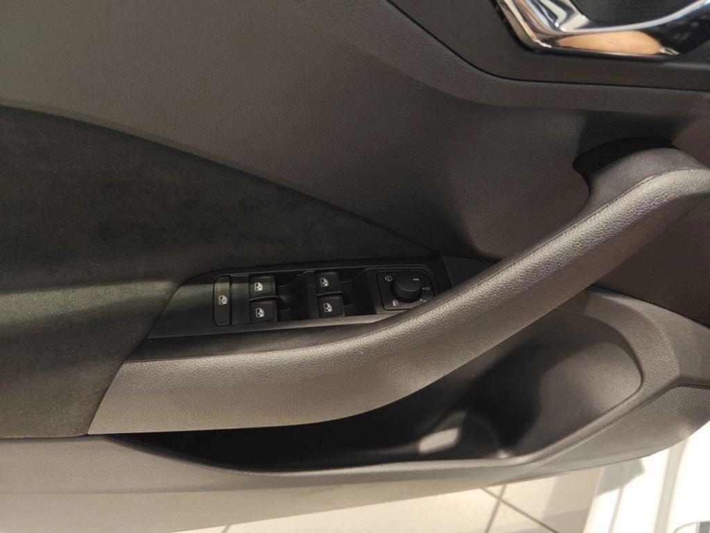 Skoda Scala Design 1.0 TSI DSG 85 kW (115 CV) - 11