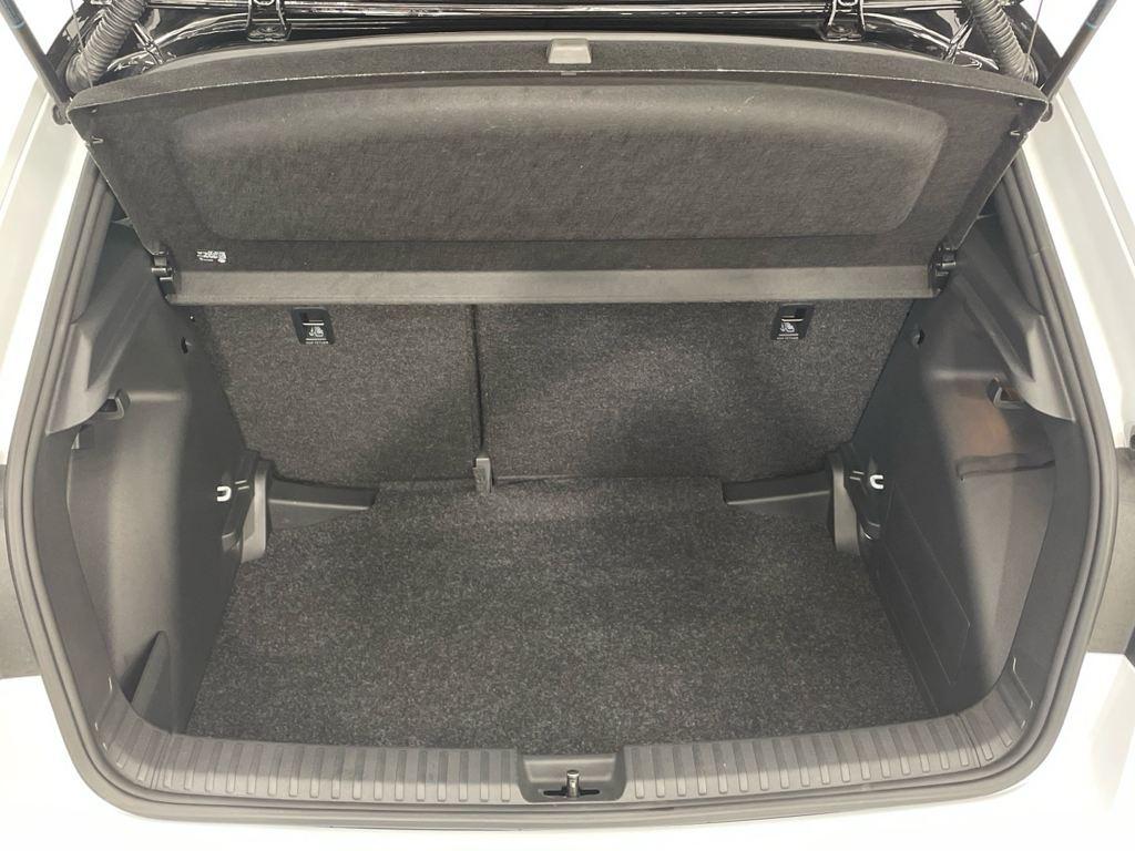 Skoda Fabia 1.0 TSI Design 85 KW (115 CV) - 6