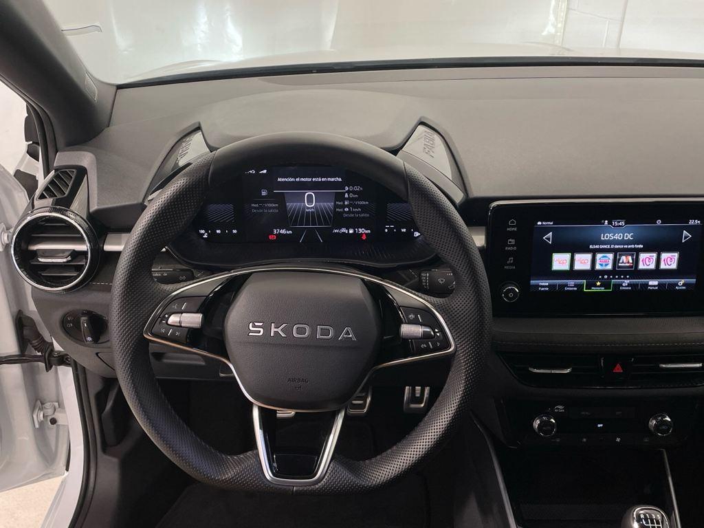 Skoda Fabia 1.0 TSI Design 85 KW (115 CV) - 14