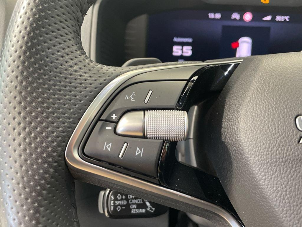 Skoda Karoq 1.5 TSI ACT Sportline DSG 110 kW (150 CV) - 8