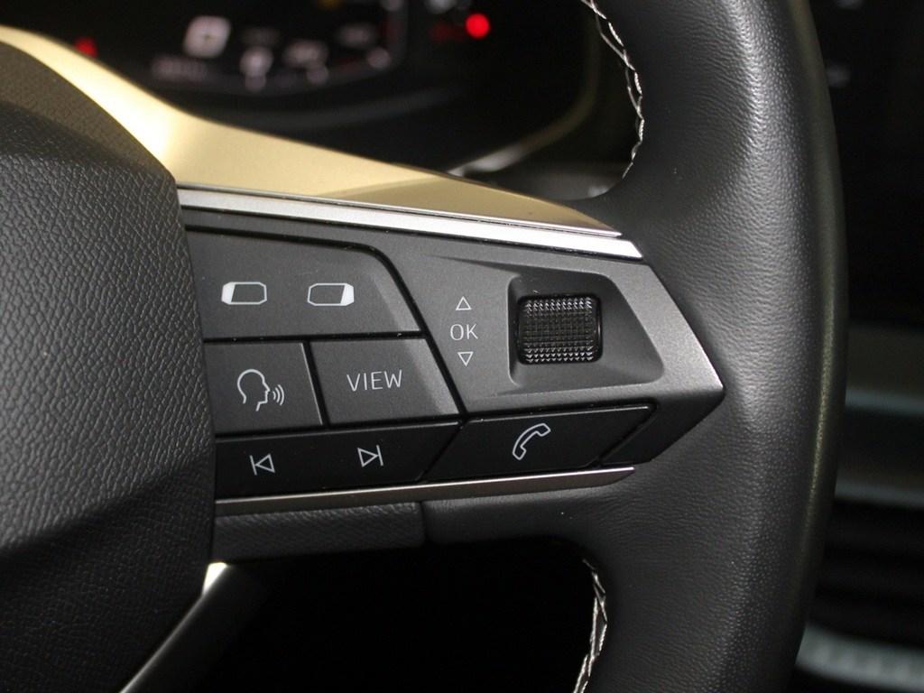 SEAT Arona 1.0 TSI S&S Xperience 81 kW (110 CV) - 10