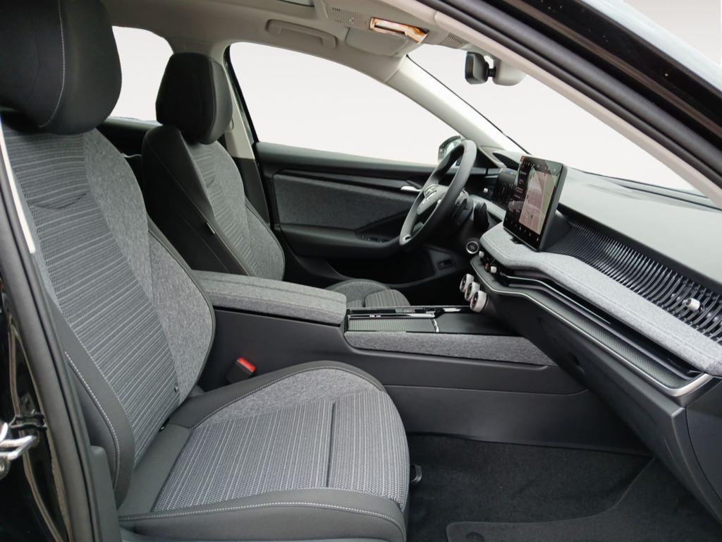 Skoda Superb Combi 2.0 TDI Selection DSG 110 kW (150 CV) - 4