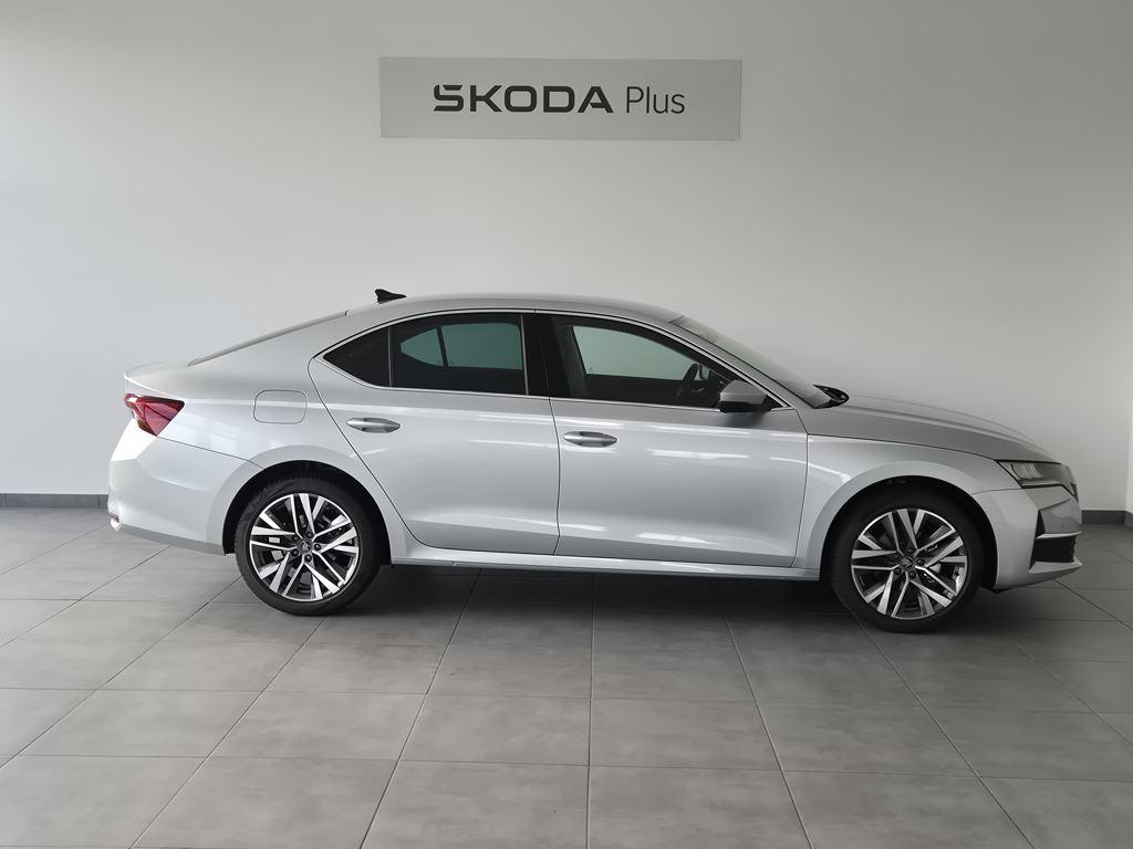 Skoda Octavia 2.0 TDI Design DSG 110 kW (150 CV) - 1