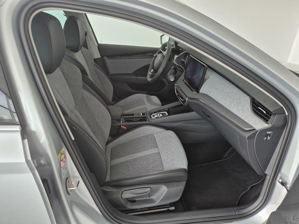 Skoda Octavia 2.0 TDI Design DSG 110 kW (150 CV) - 4