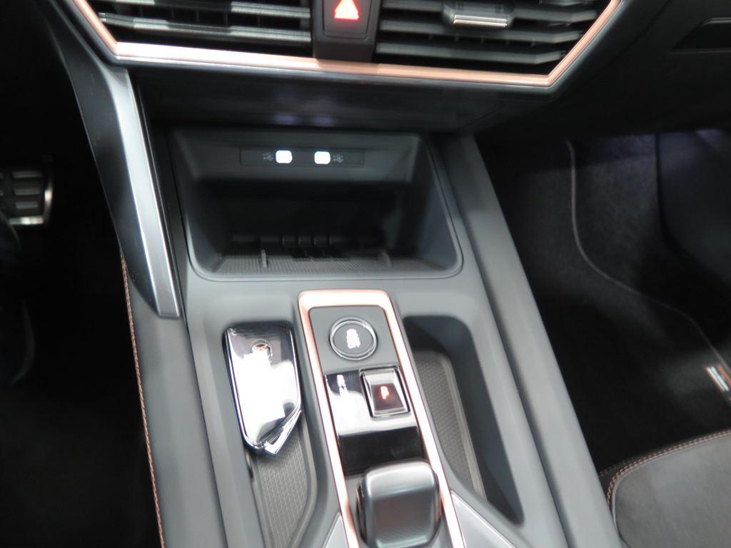 CUPRA Leon Sportstourer 1.5 eTSI DSG 110 kW (150 CV)  - 11