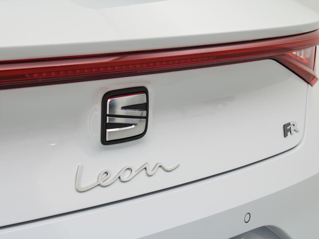 SEAT León 1.5 TSI S&S FR Special Edition 85 kW (116 CV) - 10