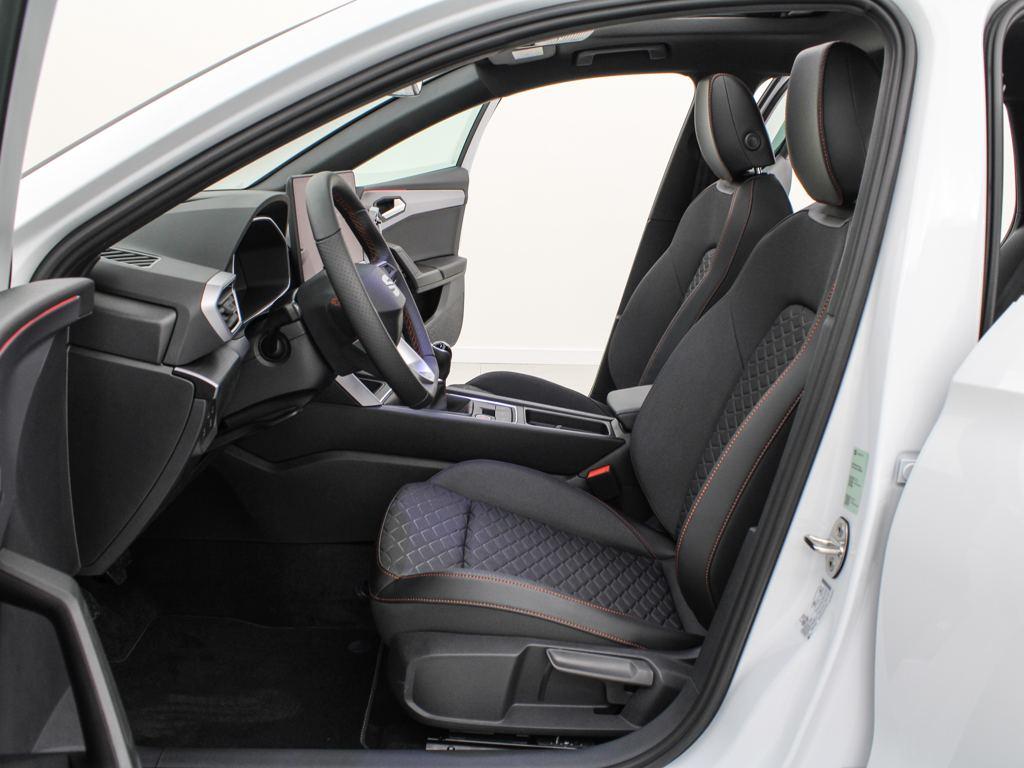 SEAT León 1.5 TSI S&S FR Special Edition 85 kW (116 CV) - 12