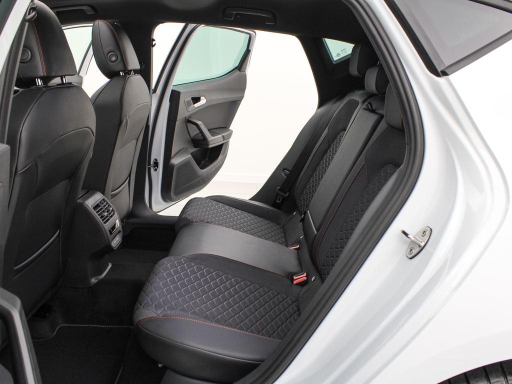 SEAT León 1.5 TSI S&S FR Special Edition 85 kW (116 CV) - 13