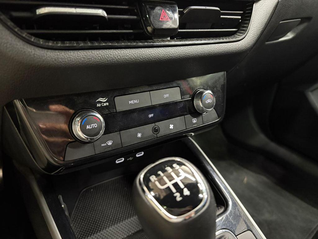 Skoda Fabia 1.0 TSI Design 70 kW (95 CV) - 11