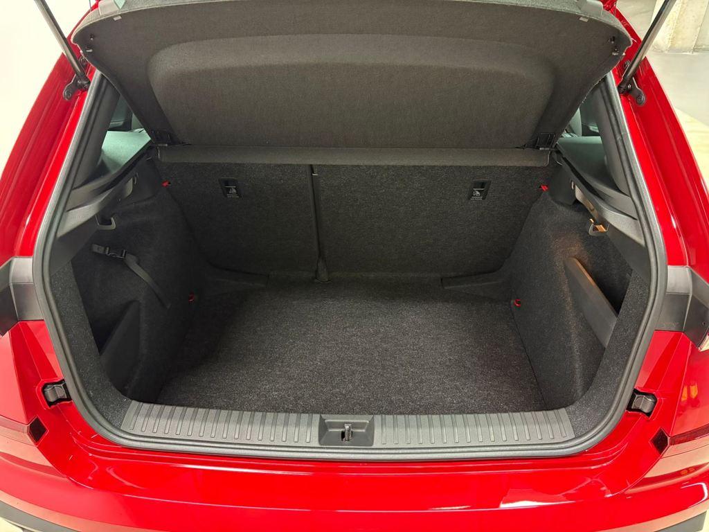 Skoda Kamiq 1.0 TSI Design DSG 85 kW (115 CV) - 6