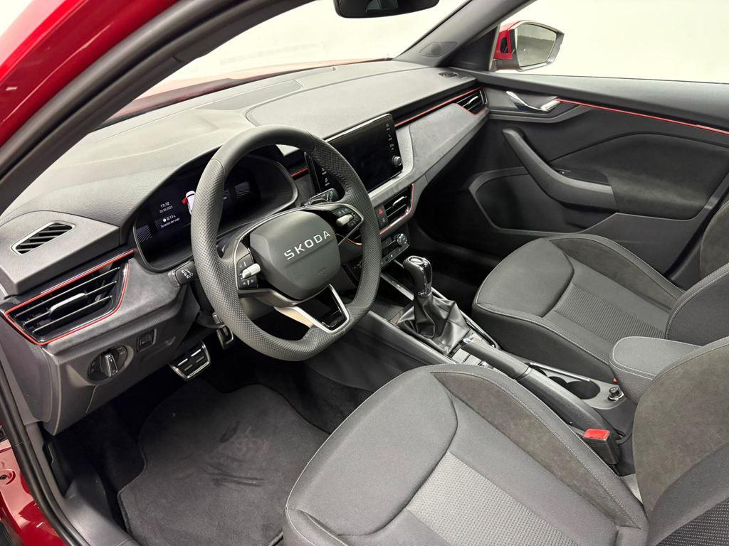 Skoda Kamiq 1.0 TSI Design DSG 85 kW (115 CV) - 8