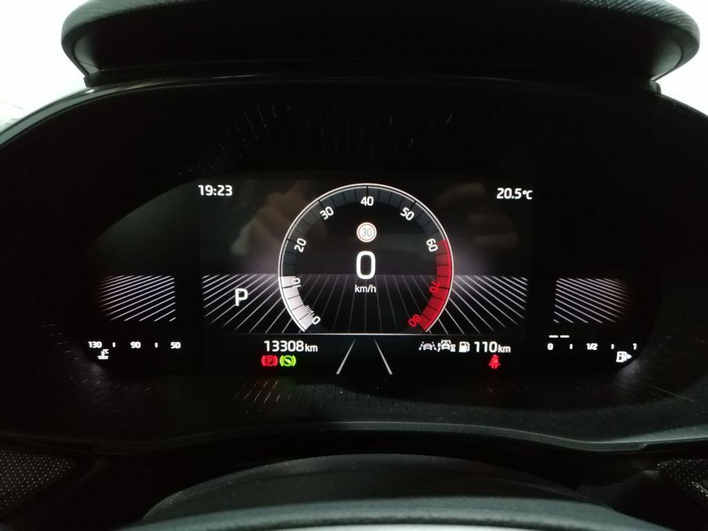 Skoda Fabia 1.5 TSI Selection DSG 110 kW (150 CV) - 10