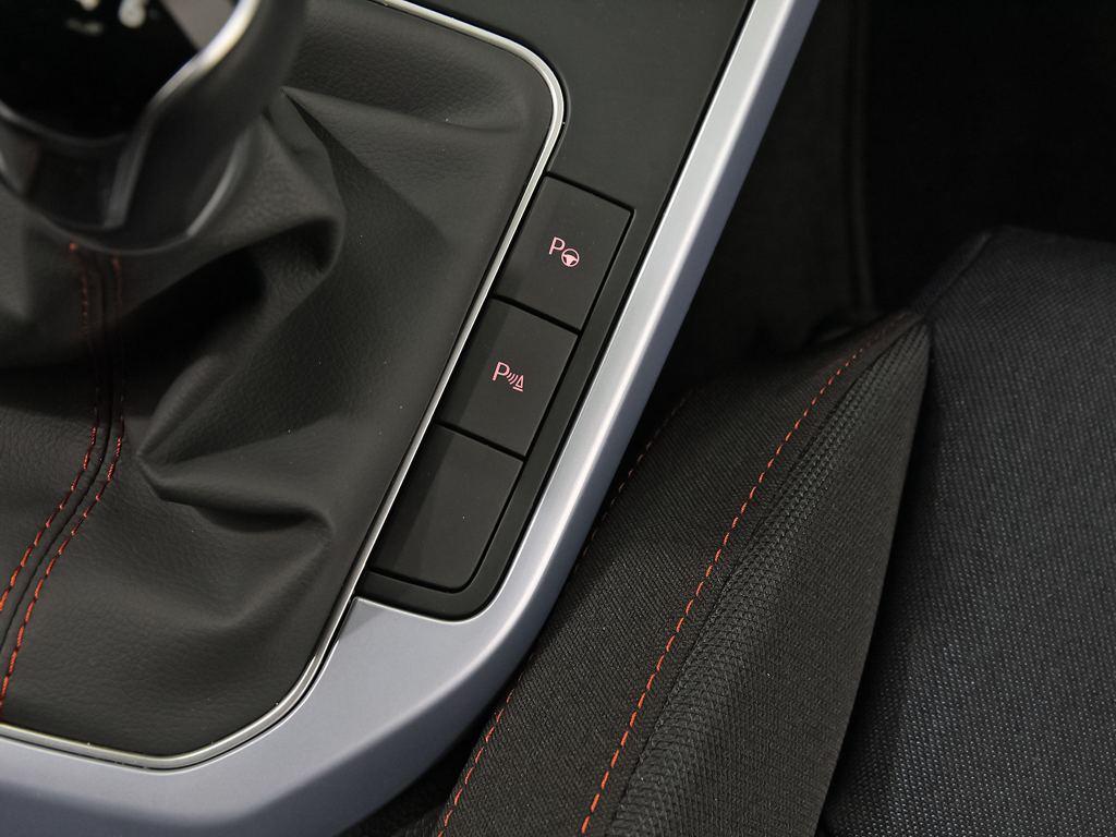 SEAT Arona 1.0 TSI FR XM 85 kW (115 CV) - 18