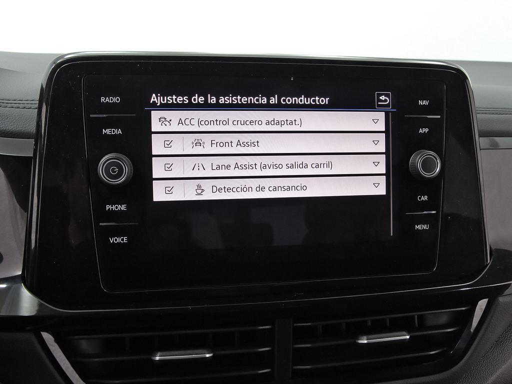 Volkswagen T-Roc R-Line 1.5 TSI 110 kW (150 CV) DSG - 13