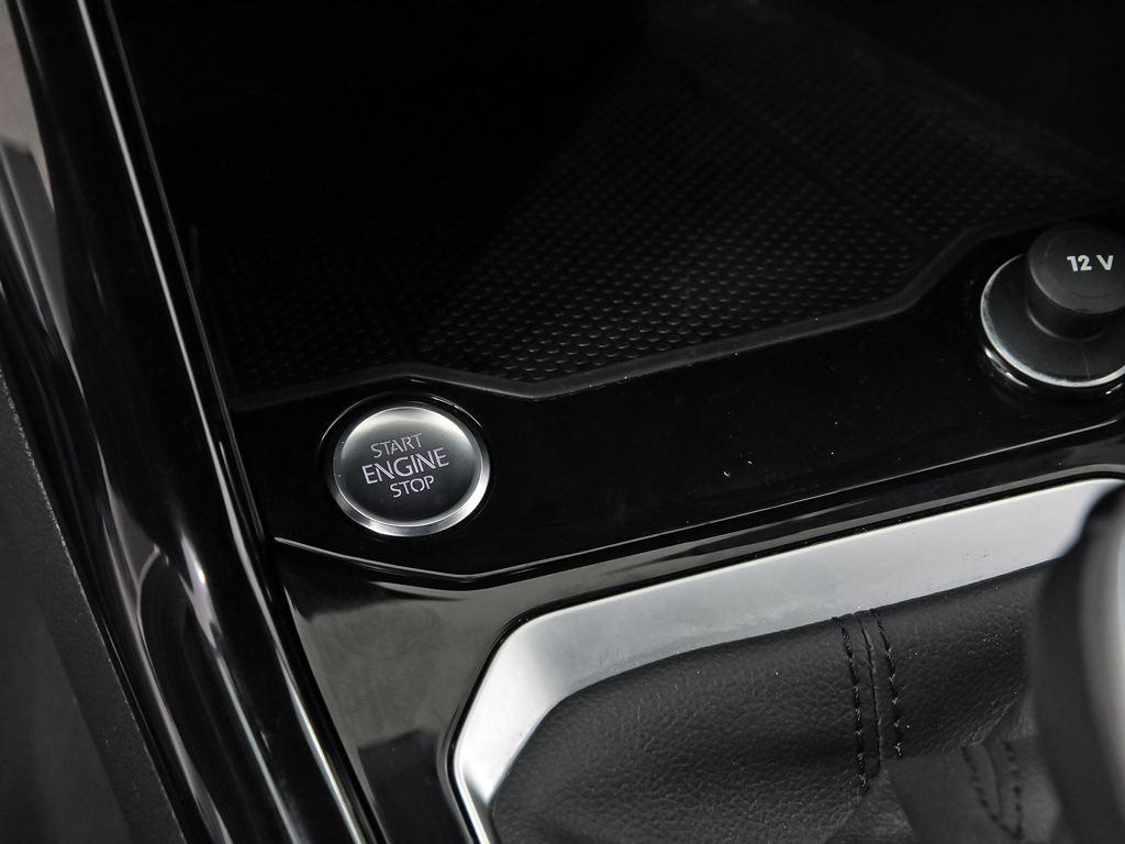 Volkswagen T-Roc R-Line 1.5 TSI 110 kW (150 CV) DSG - 16