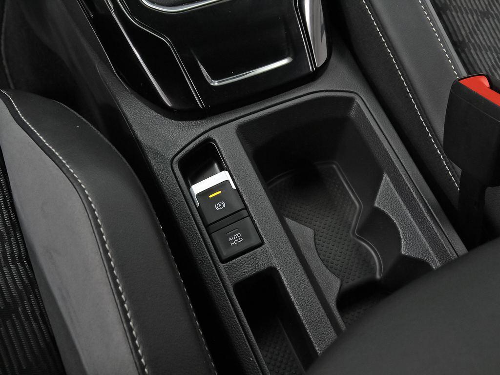 Volkswagen T-Roc R-Line 1.5 TSI 110 kW (150 CV) DSG - 17