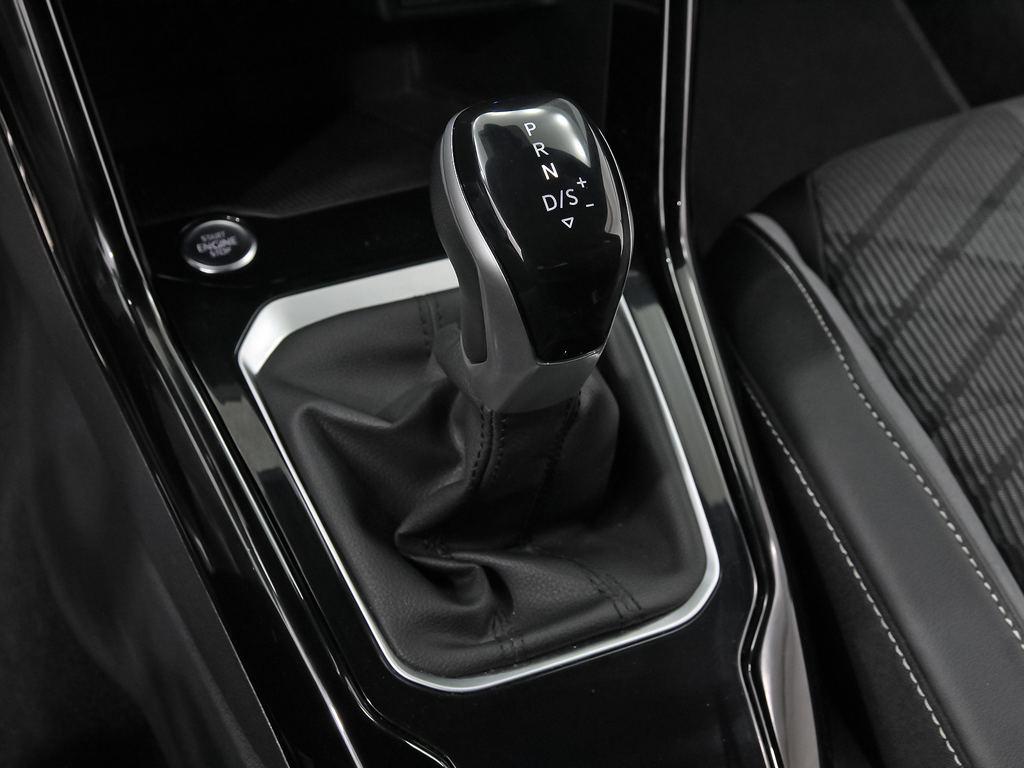 Volkswagen T-Roc R-Line 1.5 TSI 110 kW (150 CV) DSG - 18