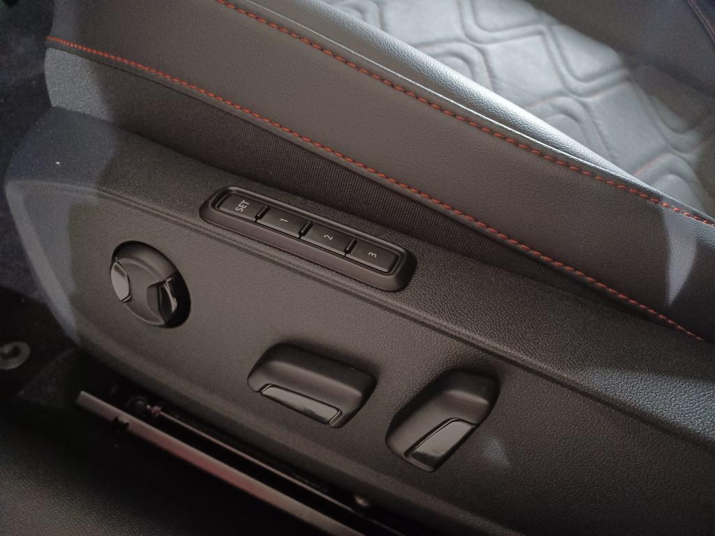 SEAT León 2.0 TDI S&S FR XL DSG 110 kW (150 CV) - 8