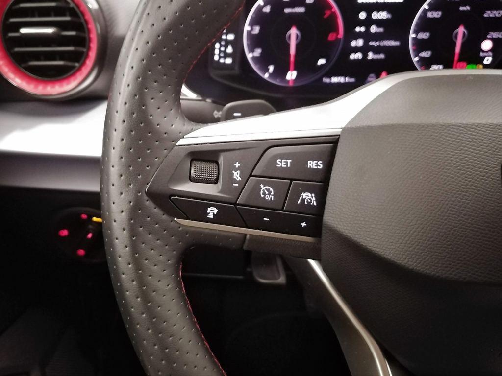 SEAT Arona 1.0 TSI FR XM DSG 85 kW (115 CV) - 13