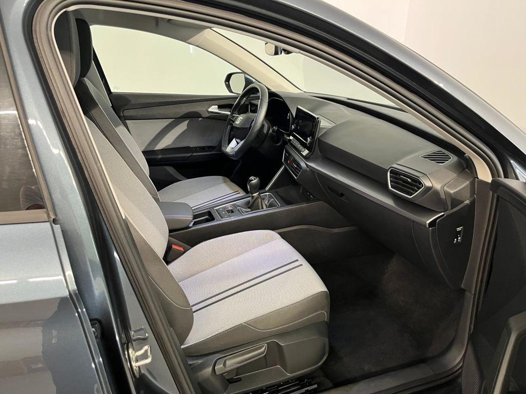 SEAT León 2.0 TDI S&S Style XS 85 kW (115 CV) - 4