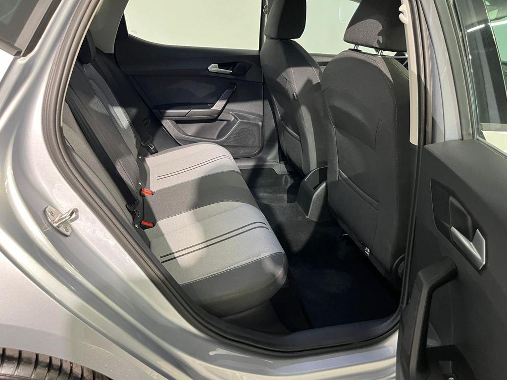 SEAT León 2.0 TDI S&S Style XS 85 kW (115 CV) - 5