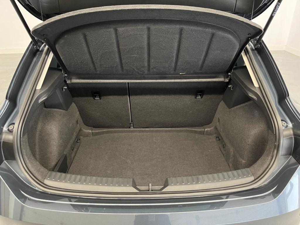 SEAT León 2.0 TDI S&S Style XS 85 kW (115 CV) - 6