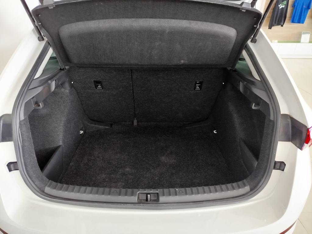 Skoda Scala 1.0 TSI Ambition 70 kW (95 CV) - 6