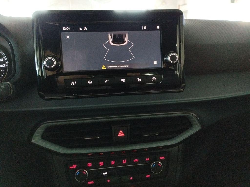 SEAT Arona 1.0 TSI S&S Xperience XS 81 kW (110 CV) - 8