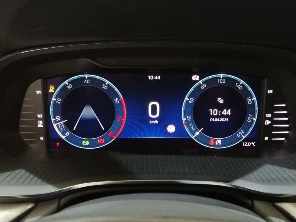 Skoda Octavia 1.5 TSI G-TEC Ambition DSG 96 kW (131 CV) - 9