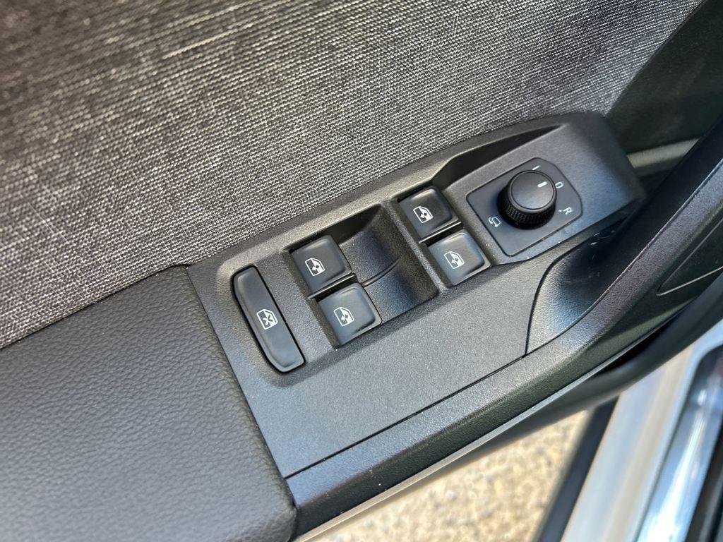 SEAT Arona 1.0 TSI Xperience Special Edition 85 kW (115 CV) - 12