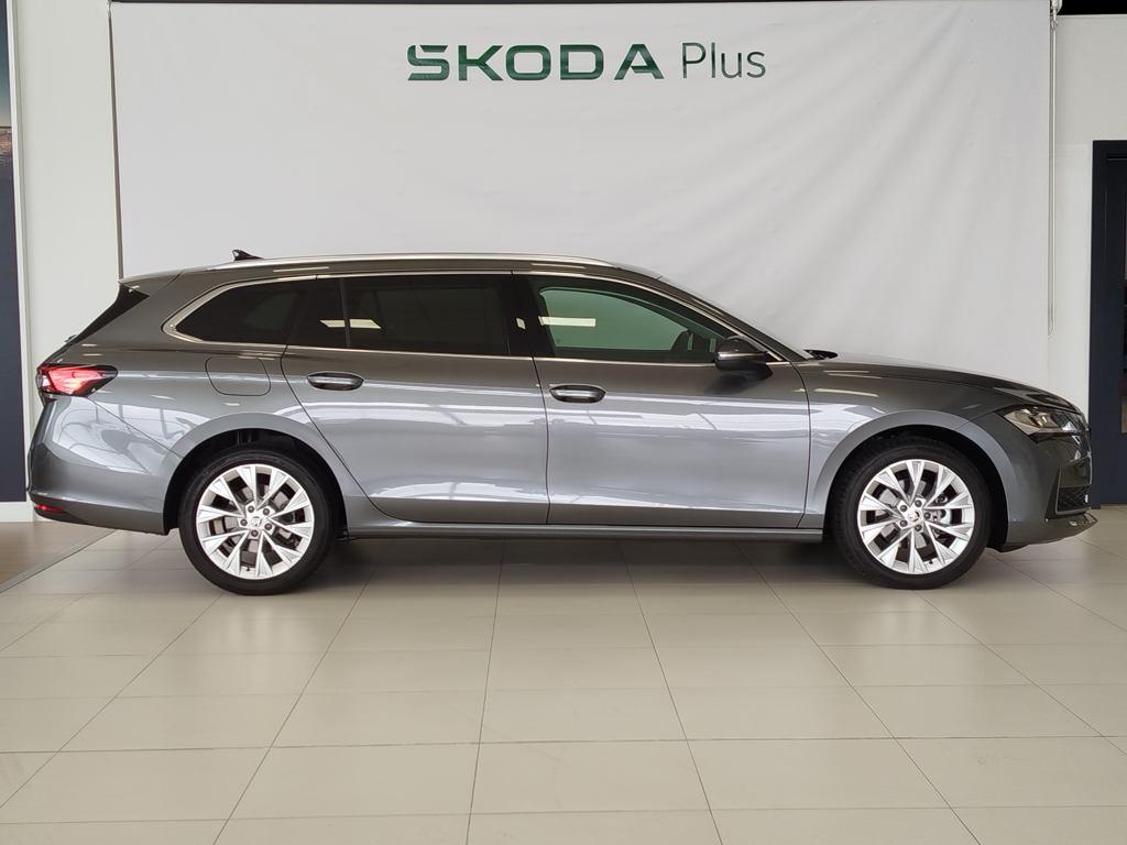 Skoda Superb Combi 1.5 TSI m-HEV Selection DSG 110 kW (150 CV) - 2