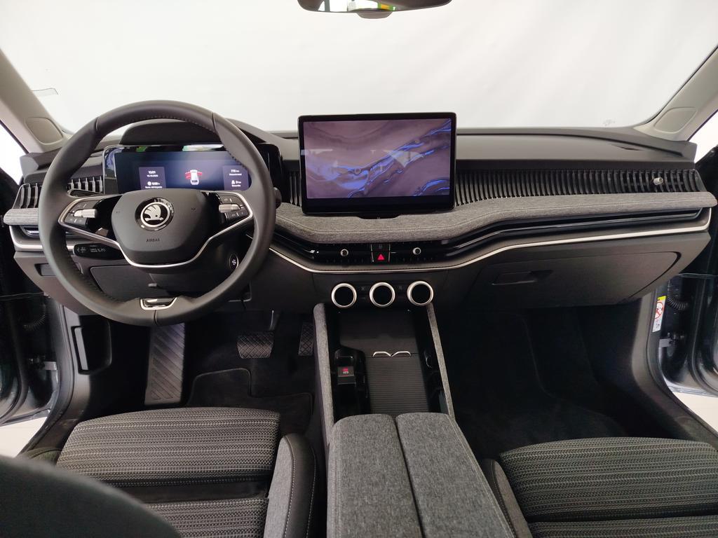Skoda Superb Combi 1.5 TSI m-HEV Selection DSG 110 kW (150 CV) - 3