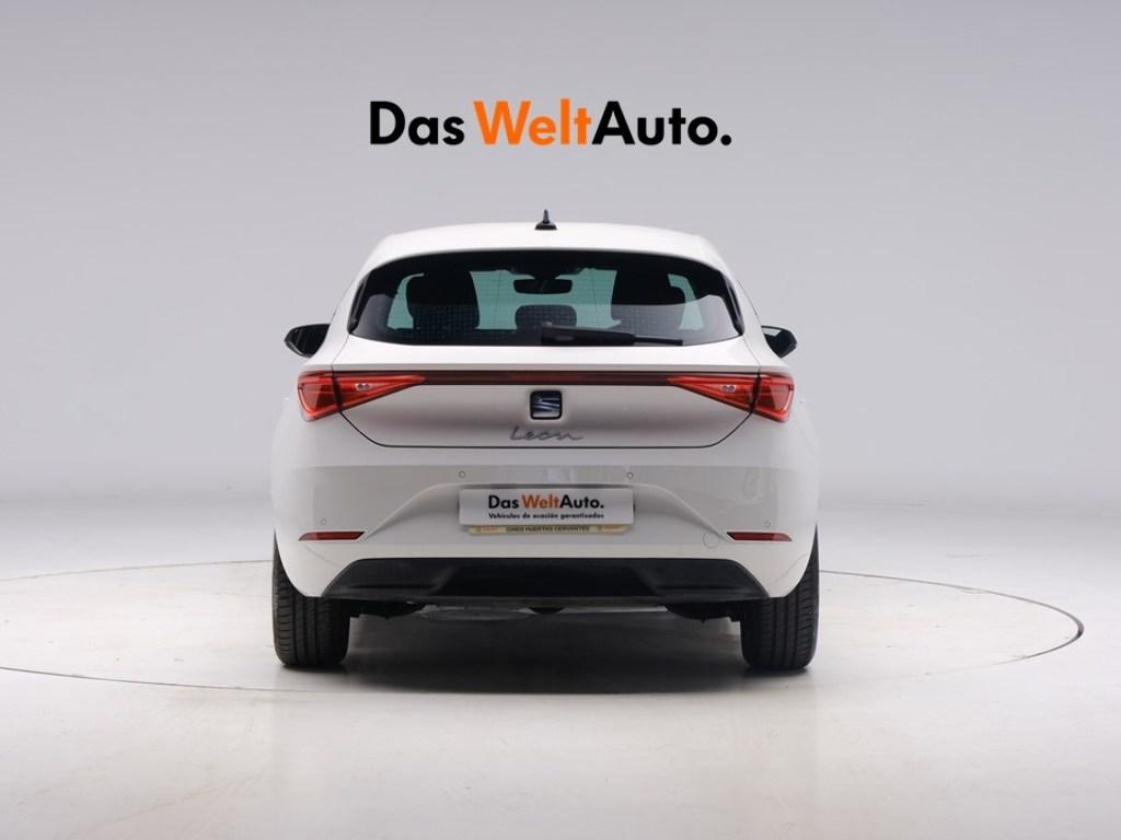 SEAT León 1.5 TSI S&S Style 25 Aniversario 85 kW (116 CV) - 10