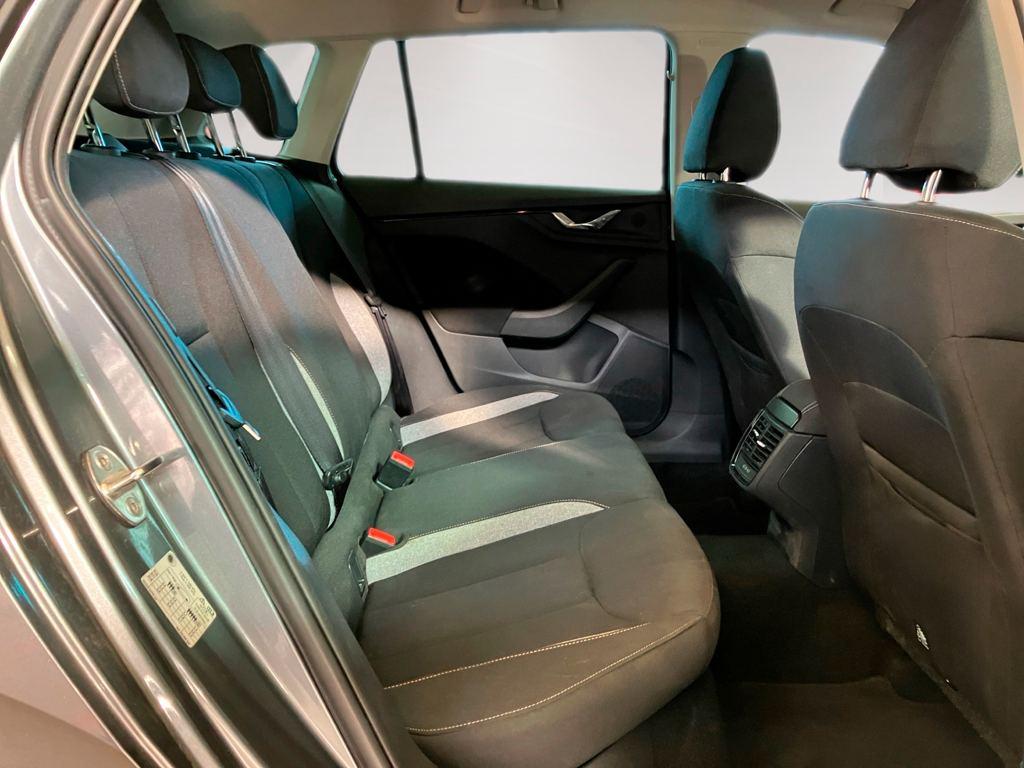 Skoda Kamiq 1.0 TSI Selection 85 kW (115 CV) - 5