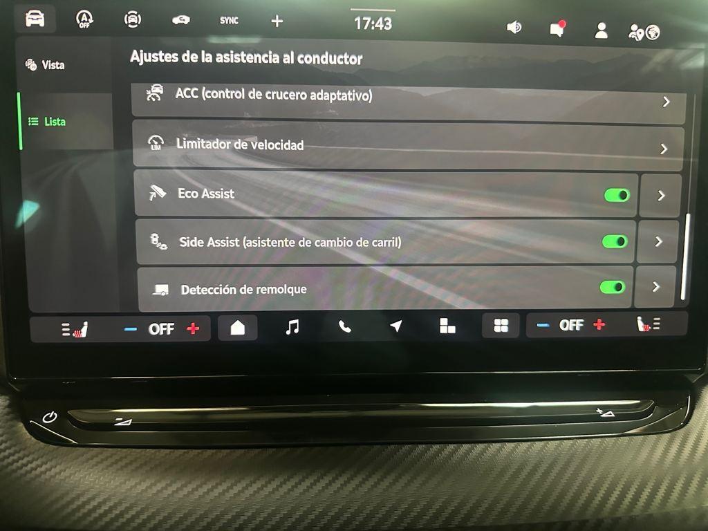 Skoda Octavia Combi 2.0 TSI RS DSG 195 kW (265 CV) - 15