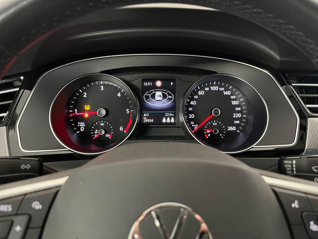 Volkswagen Passat Alltrack 2.0 TDI 4Motion 147 kW (200 CV) DSG - 13