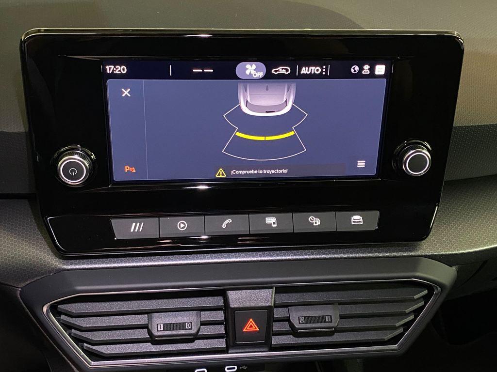 SEAT León 1.0 TSI S&S Style XS 81 kW (110 CV) - 10