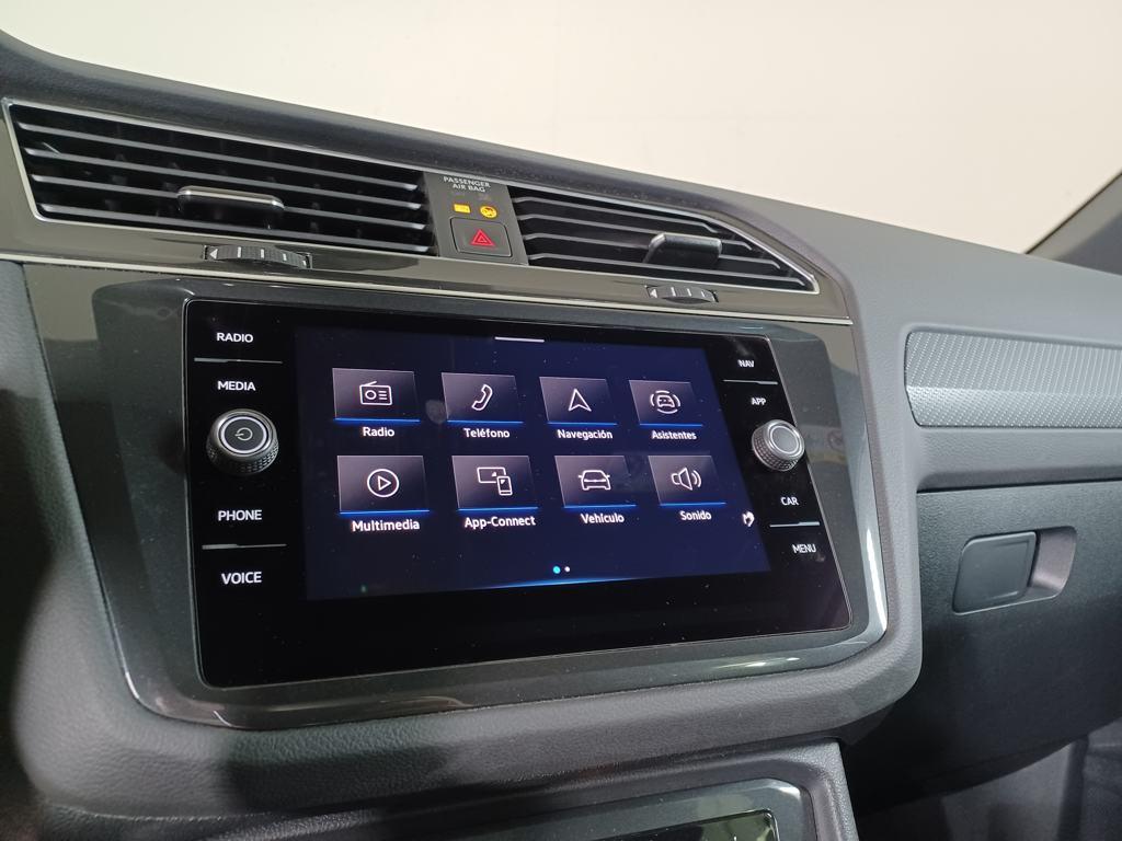 Volkswagen Tiguan R-Line 1.5 TSI 110 kW (150 CV) DSG - 12