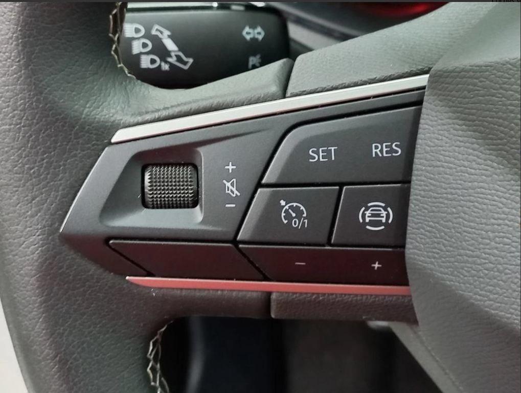 SEAT Ibiza 1.0 MPI S&S Style XM 59 kW (80 CV) - 8