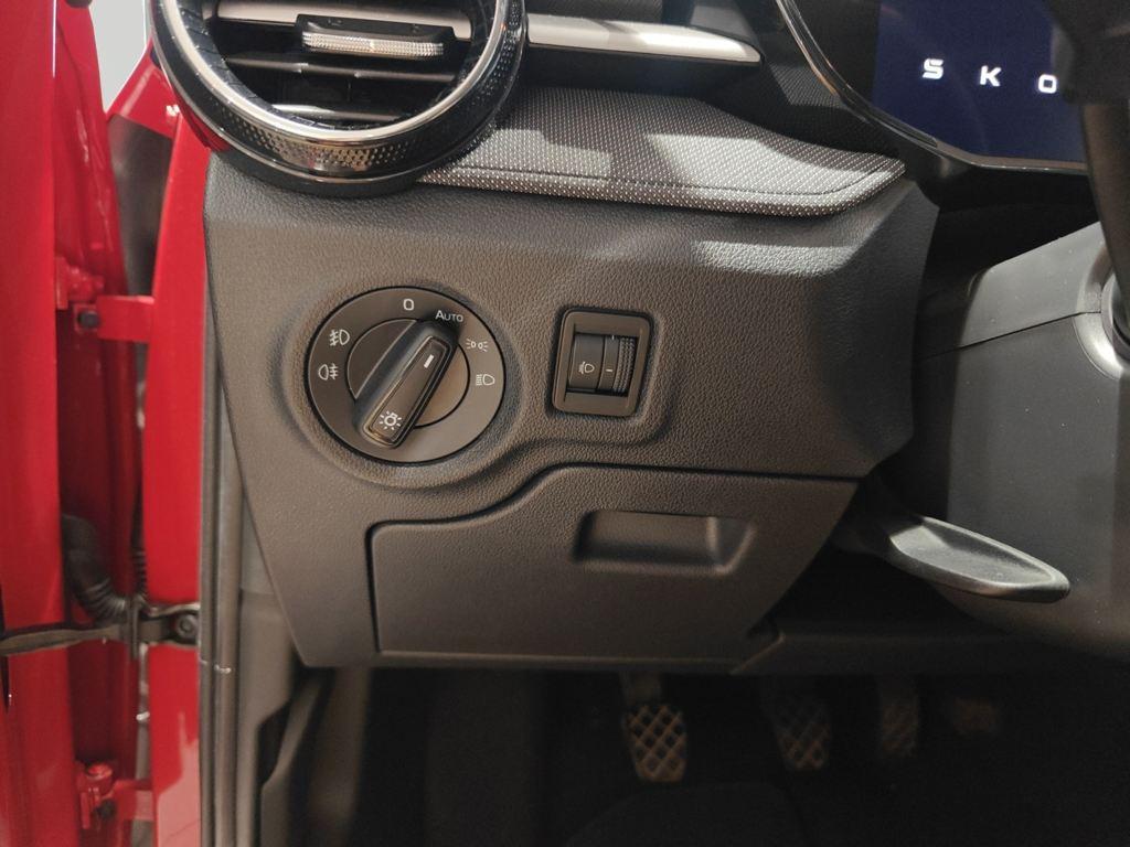 Skoda Fabia 1.0 TSI Selection 70 kW (95 CV) - 11