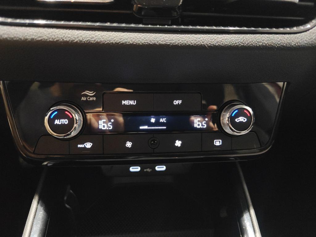 Skoda Fabia 1.0 TSI Selection 70 kW (95 CV) - 17