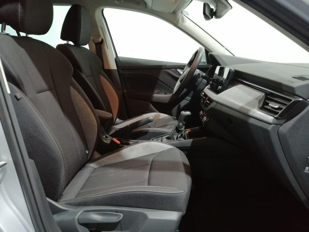 Skoda Kamiq 1.0 TSI Selection DSG 85 kW (115 CV) - 4