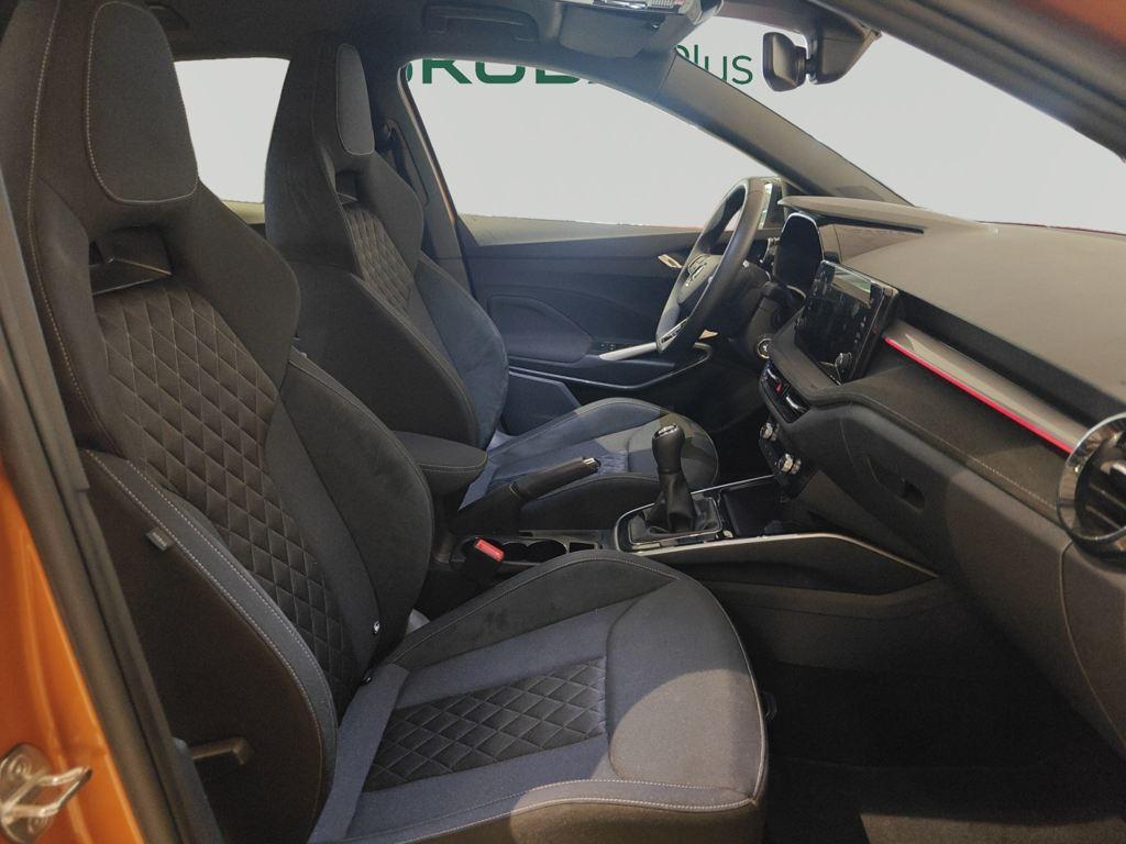 Skoda Fabia 1.0 TSI Design 85 KW (115 CV) - 4