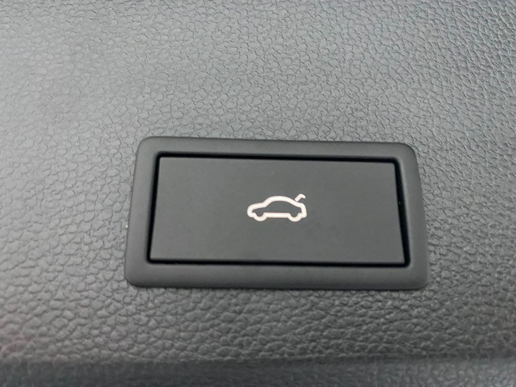 SEAT Ateca 1.5 TSI S&S FR Special Edition 110 kW (150 CV) - 15