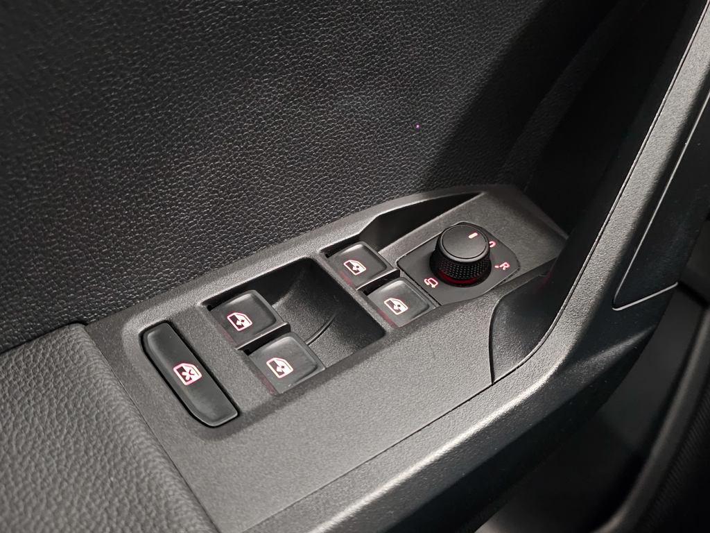 SEAT Ibiza 1.0 TSI Style XL 81 kW (110 CV) - 15