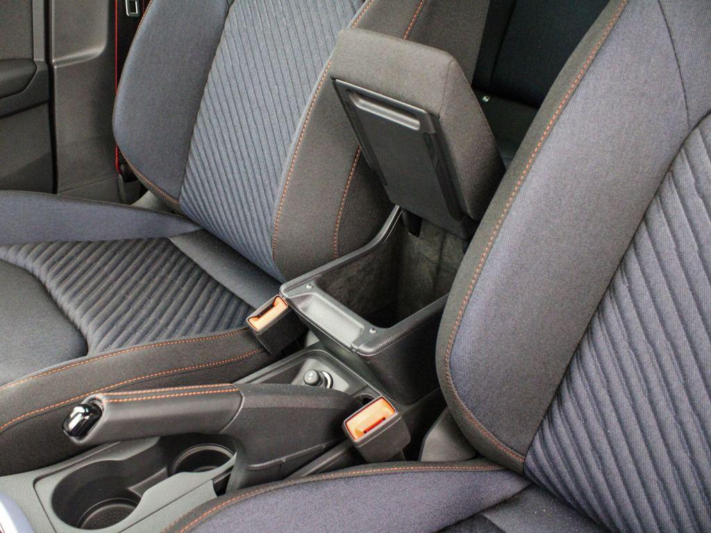 SEAT Arona 1.0 TSI FR Special Edition 85 kW (115 CV) - 8