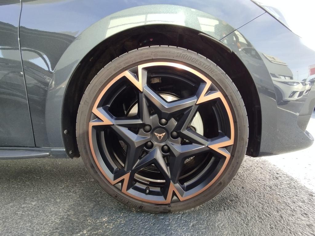 CUPRA León 1.5 eTSI Launch Edition DSG 110 kW (150 CV) - 7