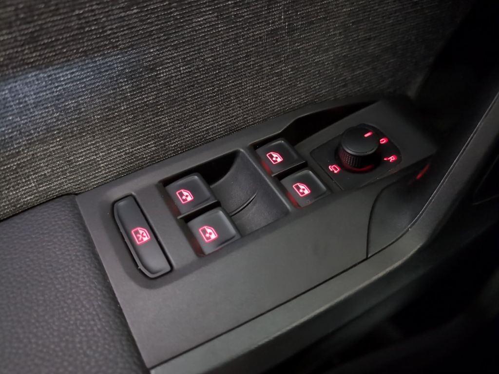 SEAT Arona 1.0 TSI Xperience XL DSG 81 kW (110 CV) - 18