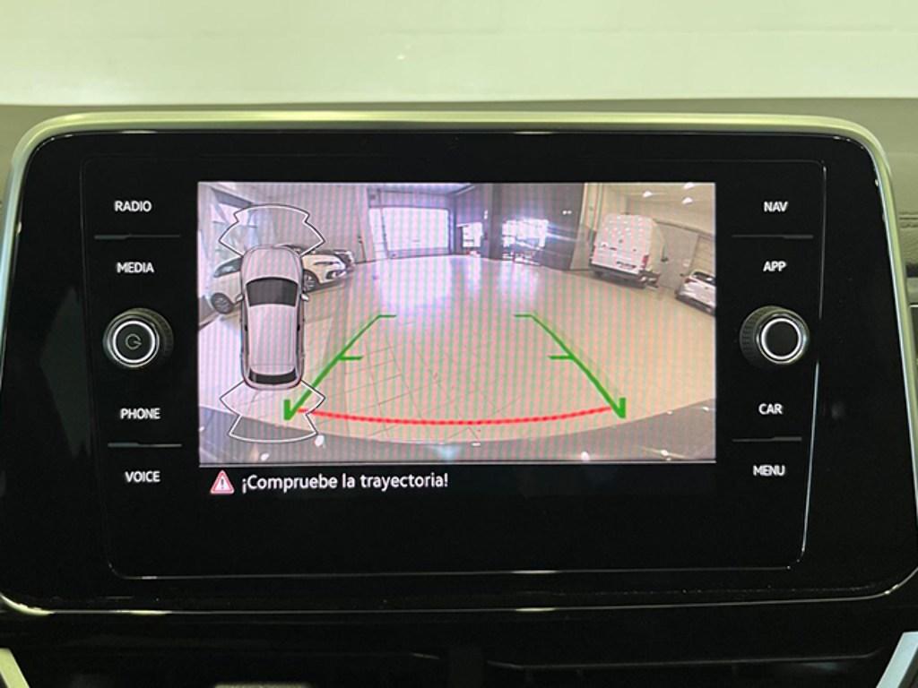 Volkswagen T-Roc R-Line 1.5 TSI 110 kW (150 CV) DSG - 14